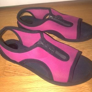 GOOD CONDITION! Tory Burch Sandals